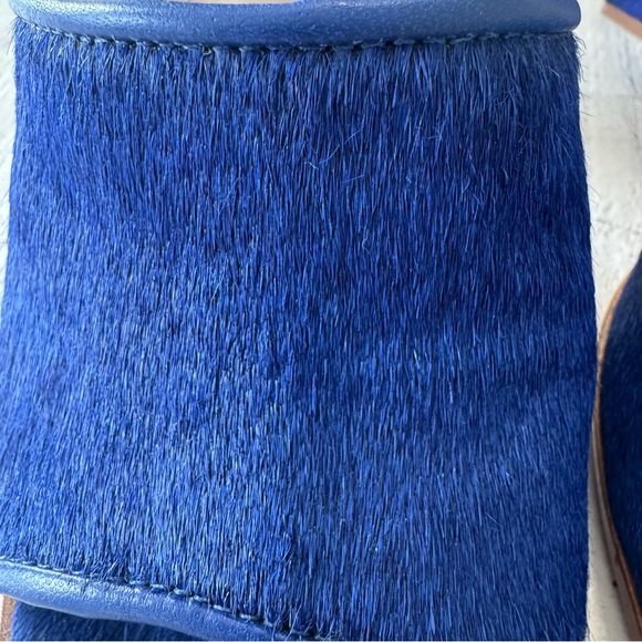 SCHUTZ Lizah Welt Wild NWOT size 7.5 Blue Calf Hair Leather Sandal Triangle Heel - Picture 3 of 12
